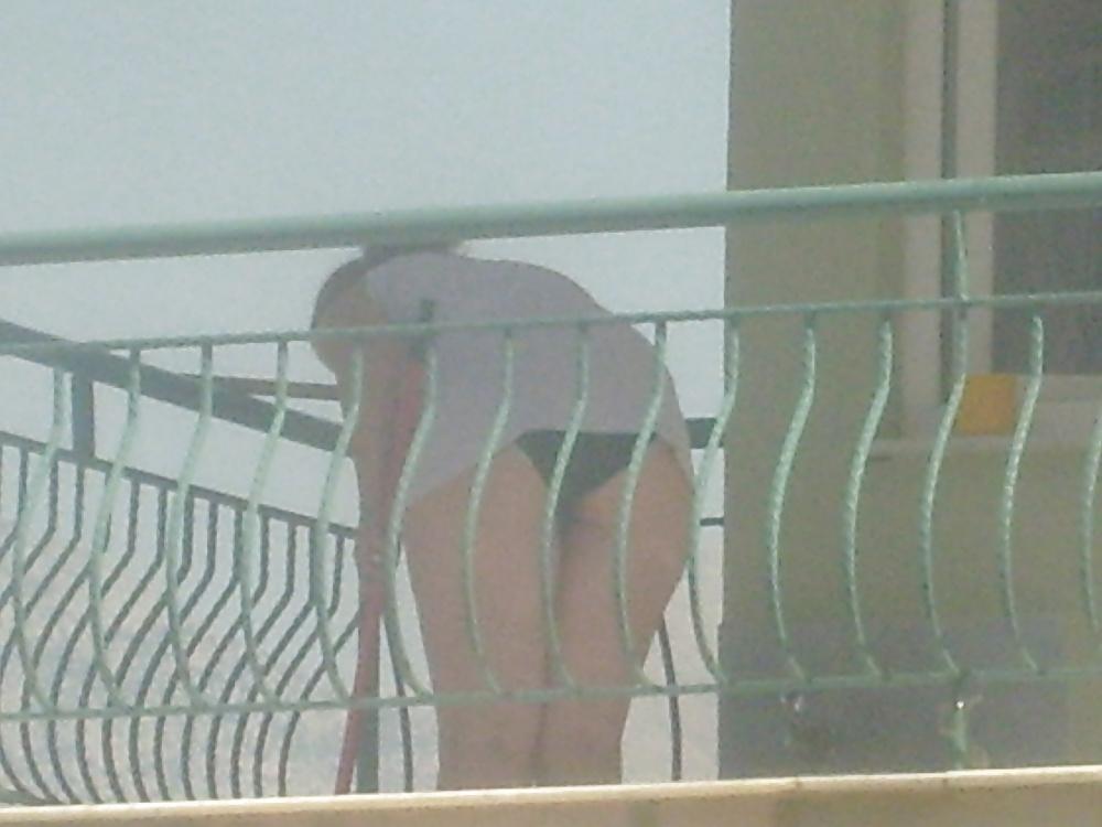 5P Voyeur upskirt at balcony