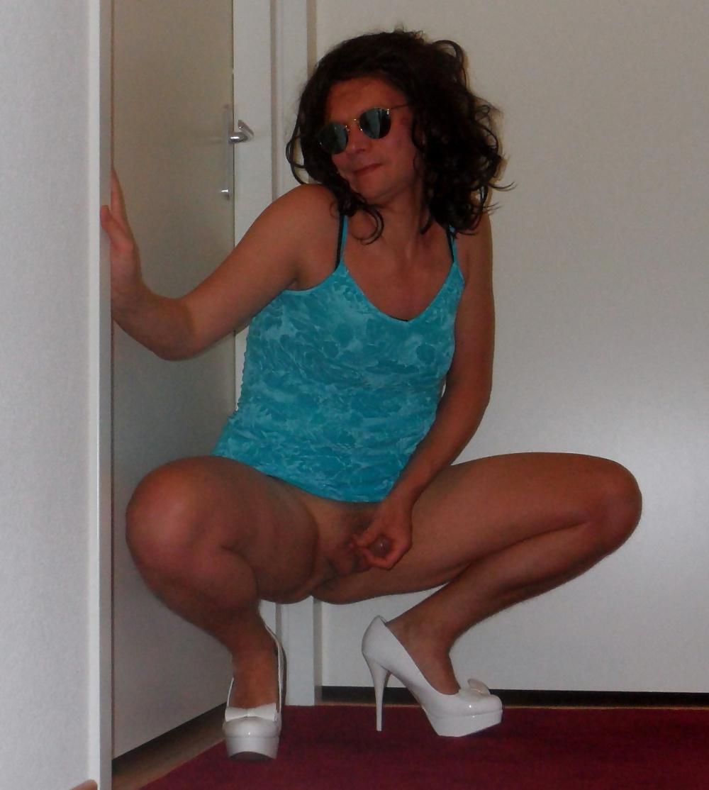 10P Crossdresser slut june 2014