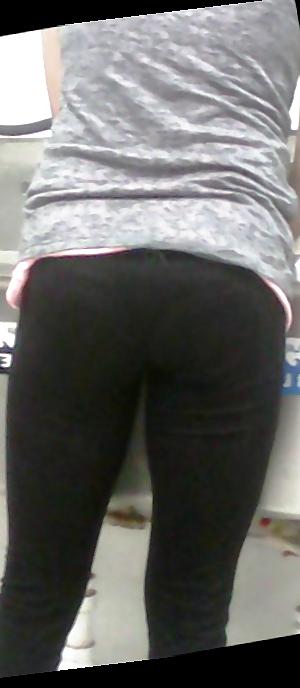 10P Tight latina booty in yoga pants pt.2