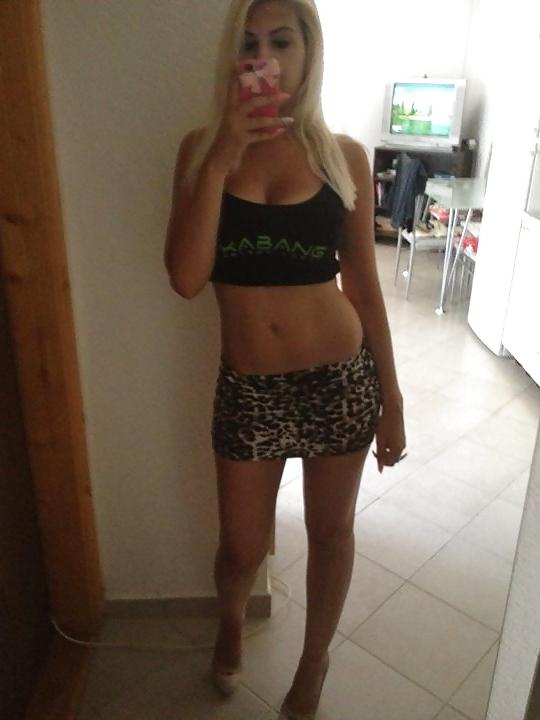 25P Beautiful Croatian Babes