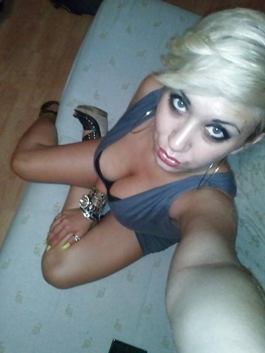 25P Beautiful Croatian Babes