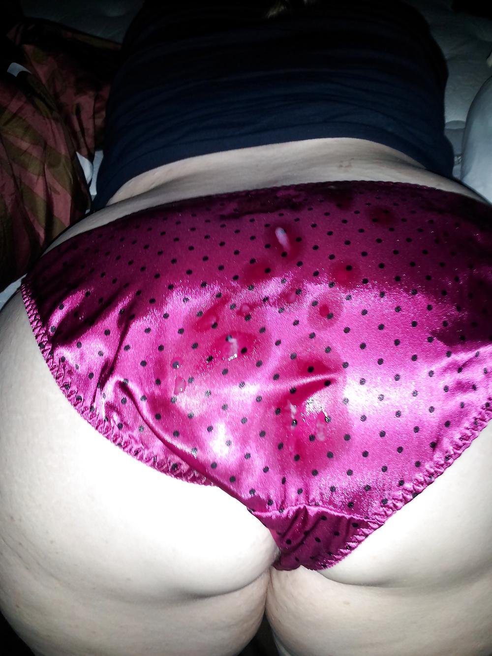 25P Cum on panties