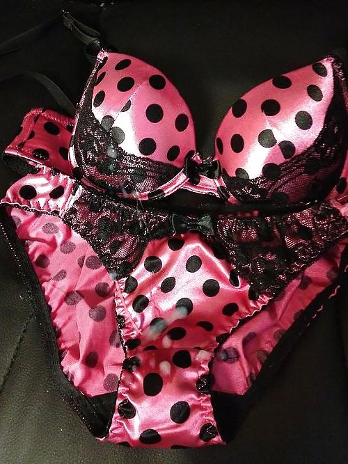 25P Cum on panties