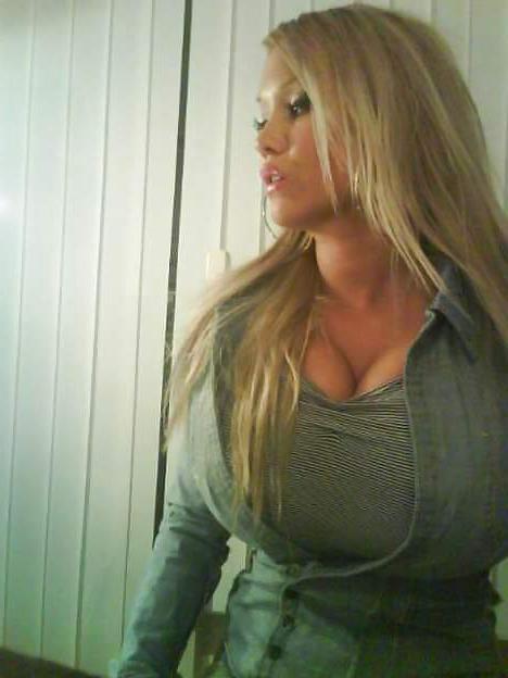 25P Big boobs 3