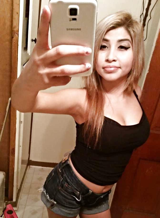 18P Hot Girls with Big Boobs