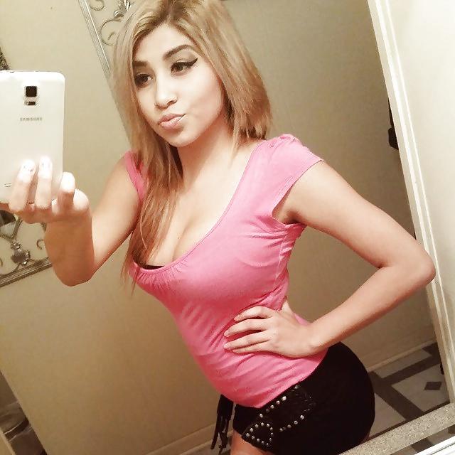 18P Hot Girls with Big Boobs