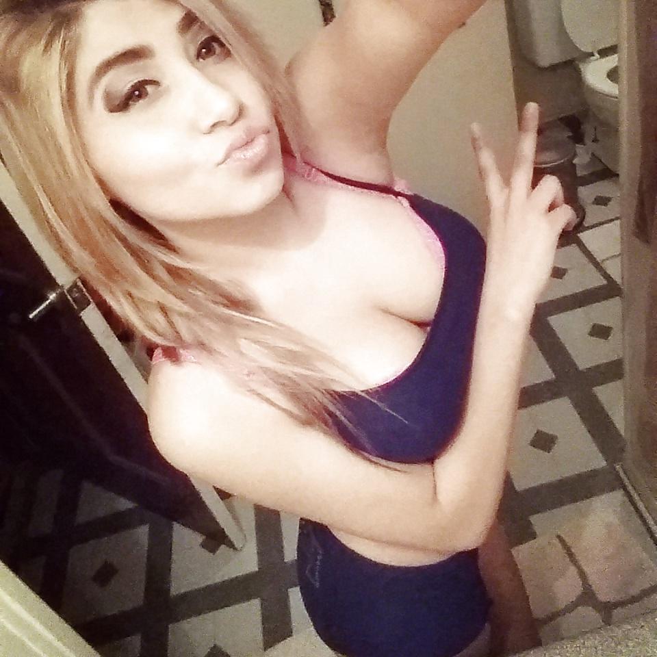 18P Hot Girls with Big Boobs