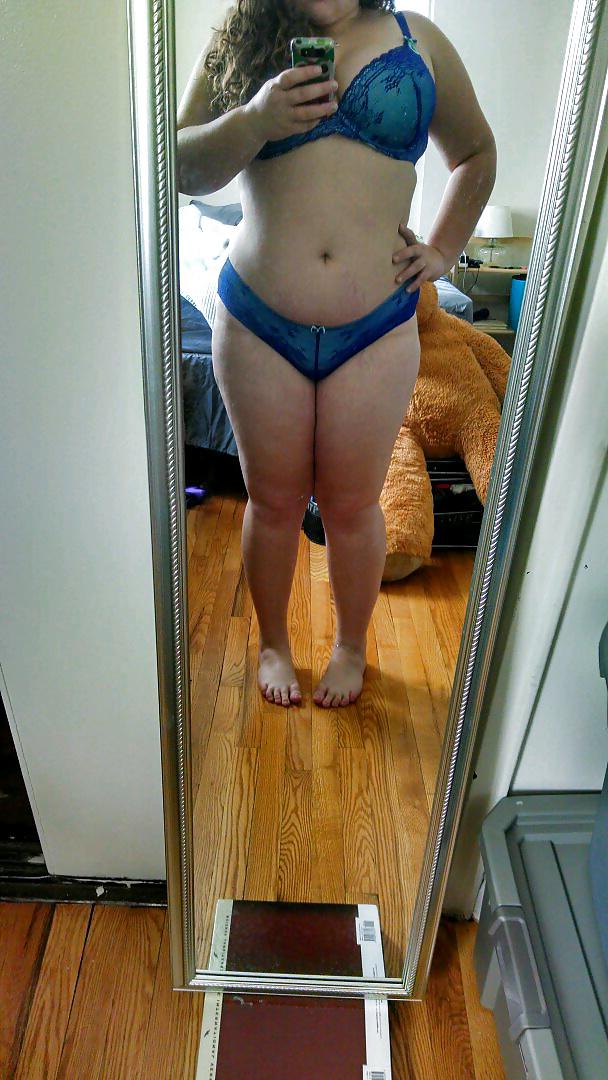 17P BIG TITS AND ROUND ASS WITH WET PUSSIE THROWN IN (20)