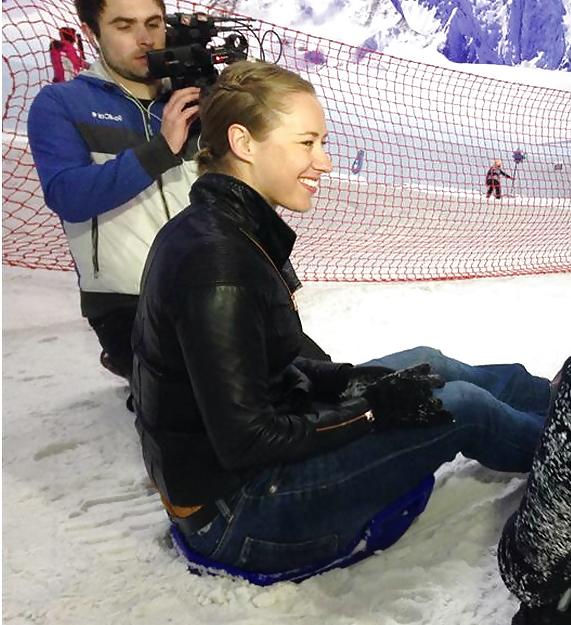 13P Lizzy Yarnold - British Olympic Champion with BIG ass