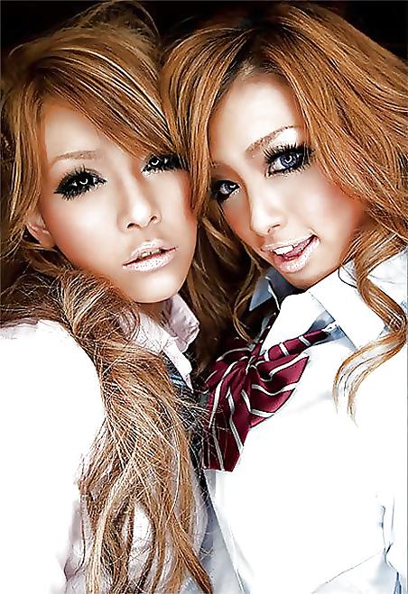 25P Cute Asian Babes 31