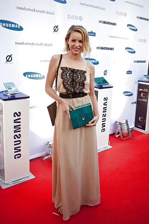 12P Sexy german actress Simone Hanselmann - bonde milf hot