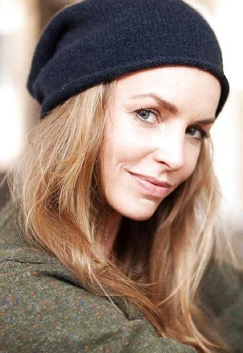 12P Sexy german actress Simone Hanselmann - bonde milf hot