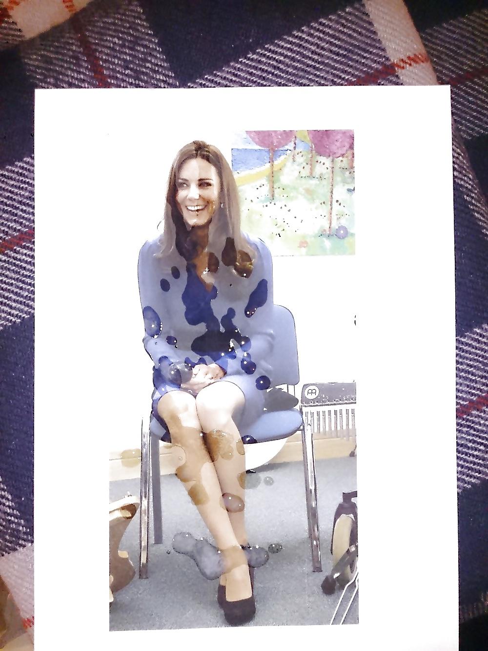 25P Kate Middleton fake 