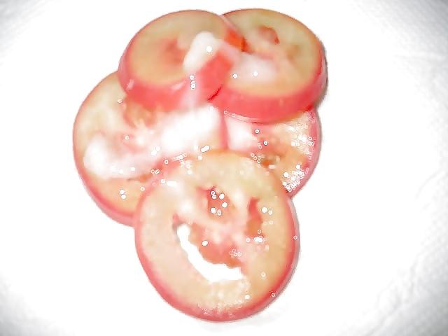 25P Cum on Food