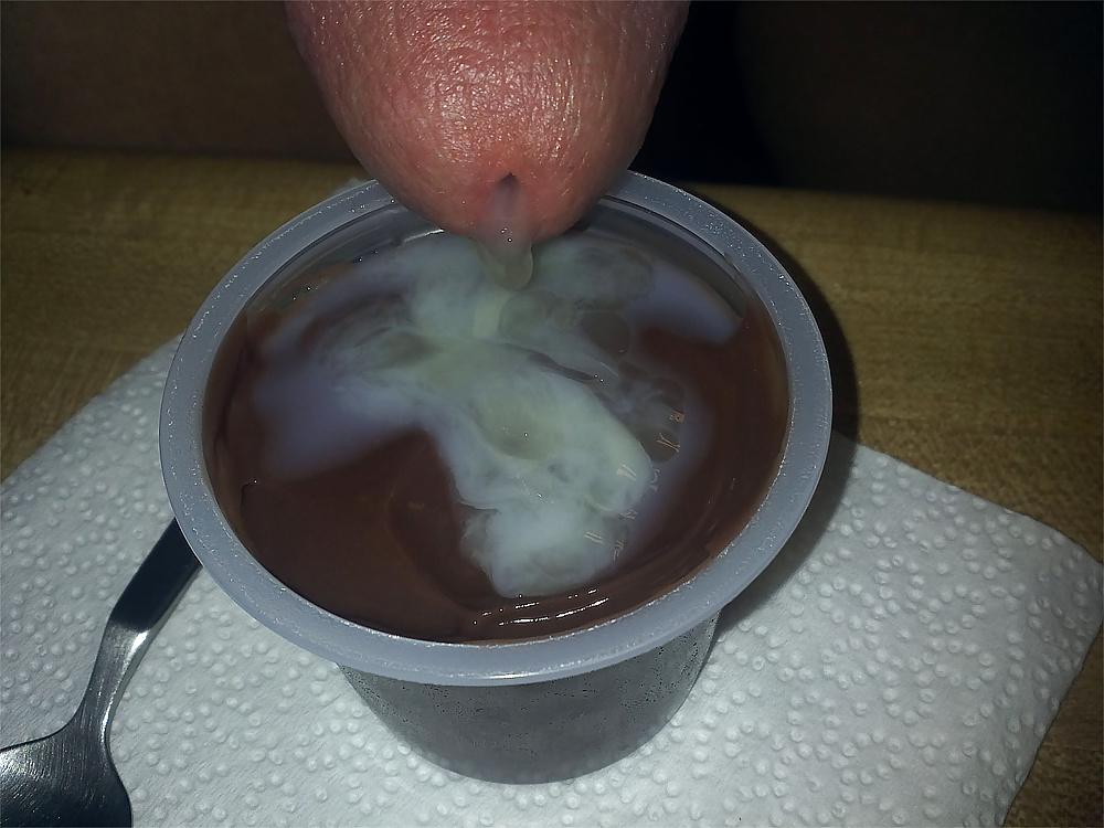 25P Cum on Food