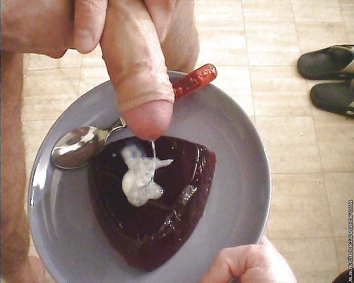 25P Cum on Food