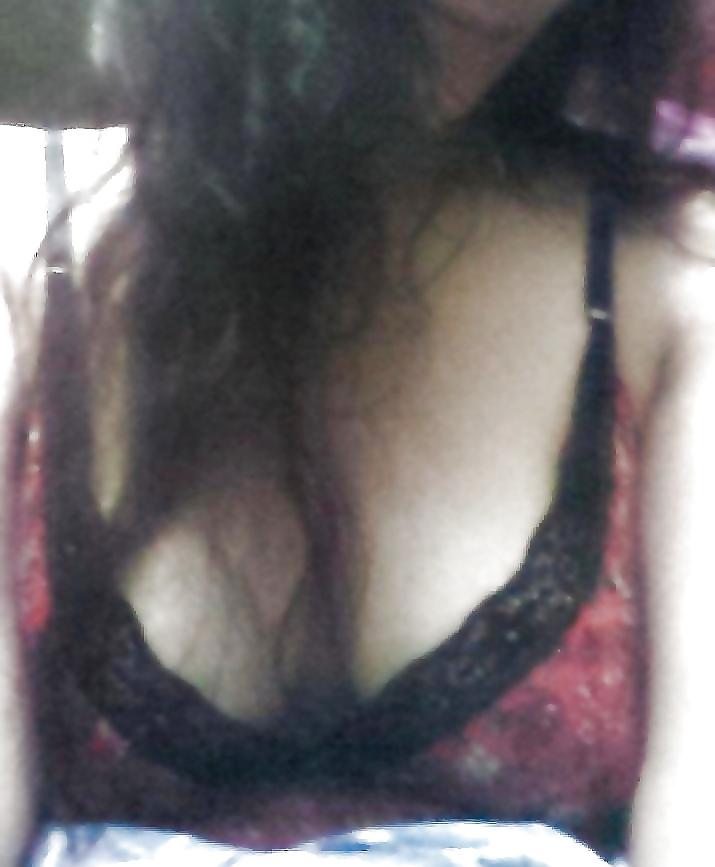 10P Slut  Exibitionist Big Boobs and Pussy 