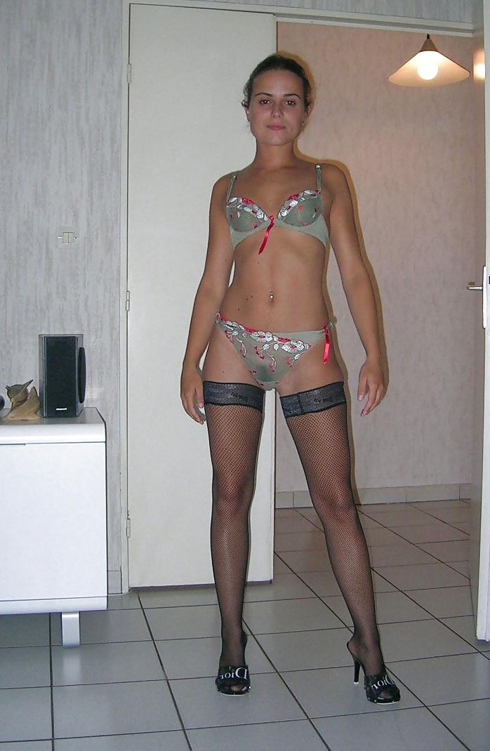 25P Ready for pleasure: Girls in Stockings 10