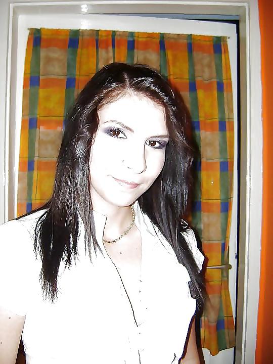 25P Amater swinger sexy wife fuck,share repost