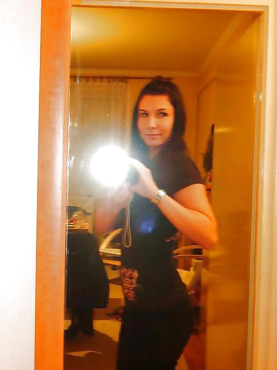 25P Amater swinger sexy wife fuck,share repost