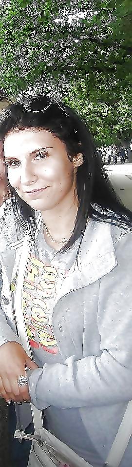 25P Amater swinger sexy wife fuck,share repost