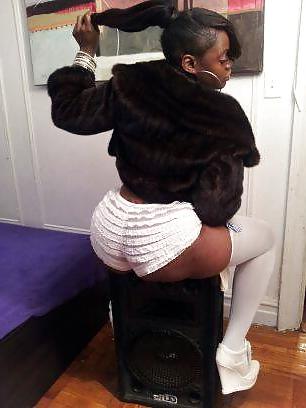 25P BIG TITS BOOTY-PICS 3