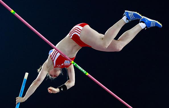 17P German Sport Star Silke Spiegelburg