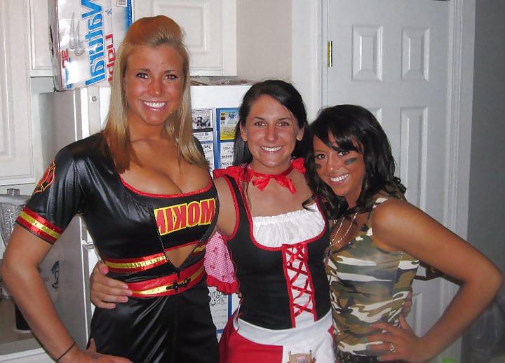 10P Former College Volleyball player Cassie and her big tits