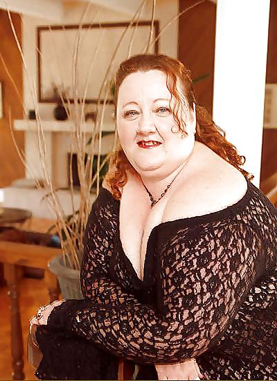 25P Sweet SSBBW granny