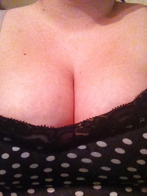 25P My girlfriends big teen boobs