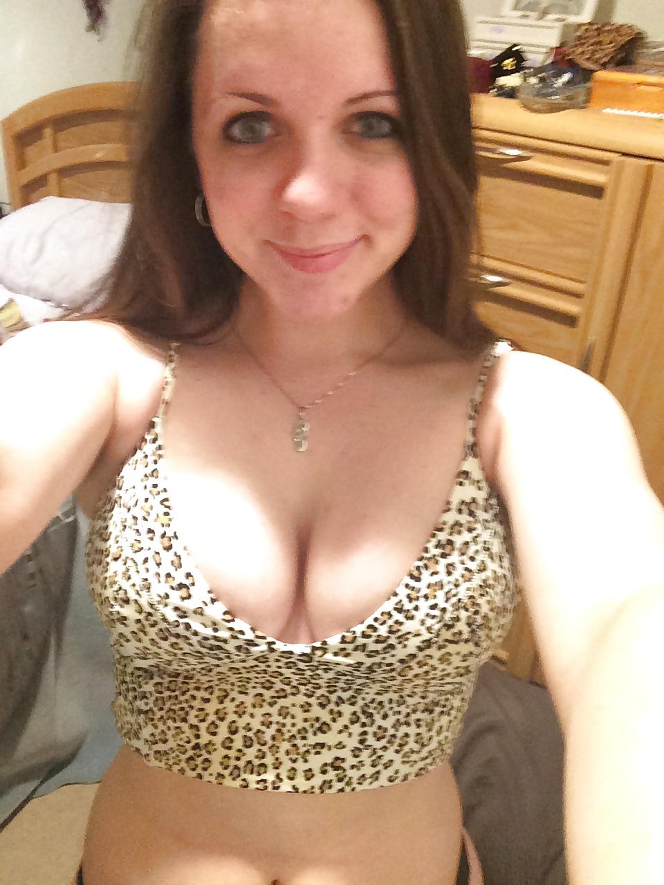 19P Horny hot English Milf slut