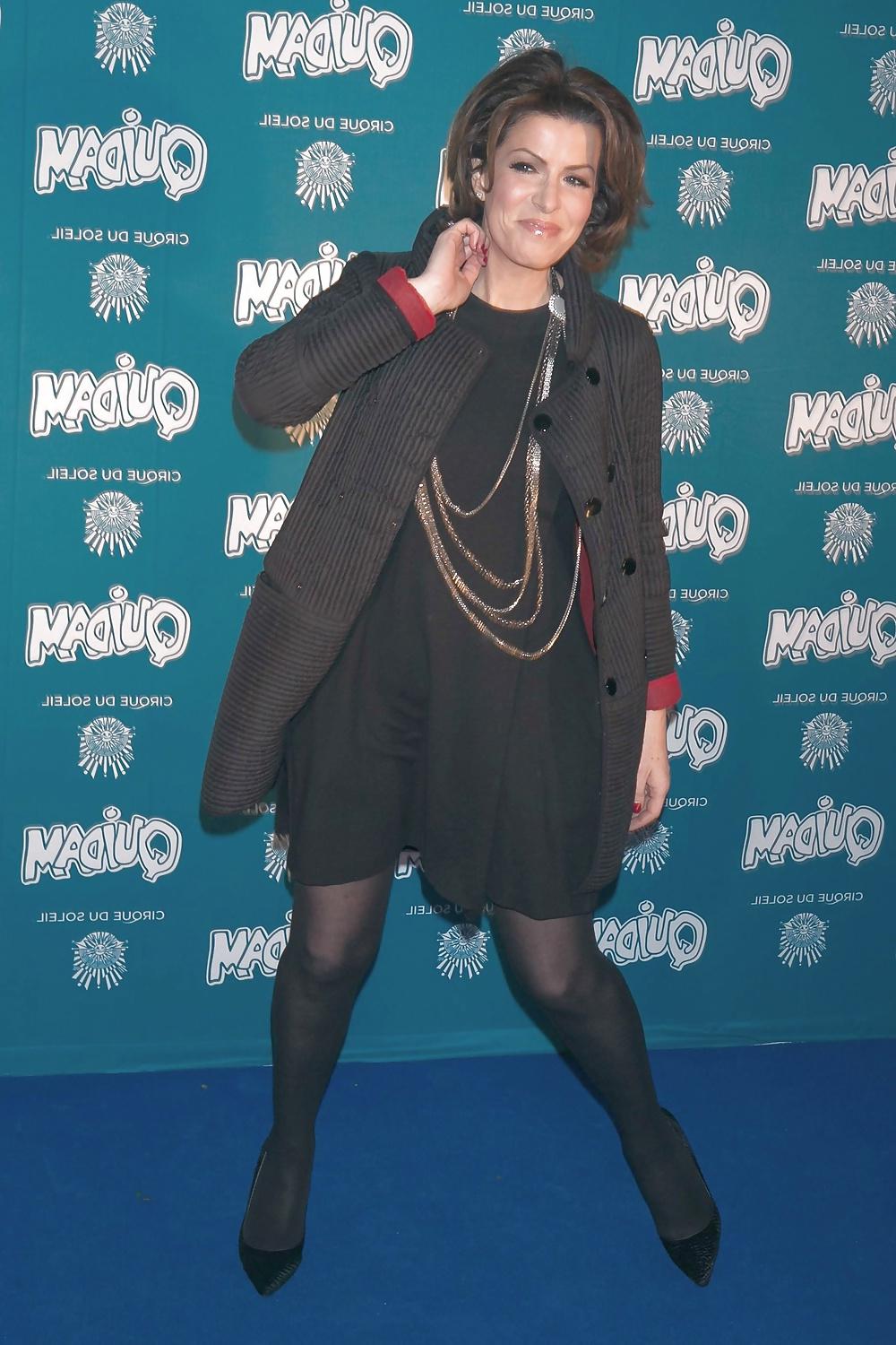 25P Celebrities In Pantyhose 10