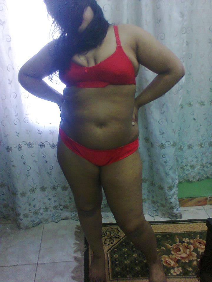 10P Madam safaa from egypt.aswan