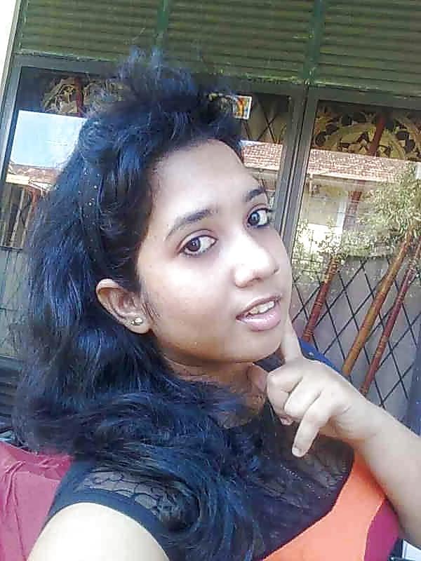 5P Lankan sexy girl 2