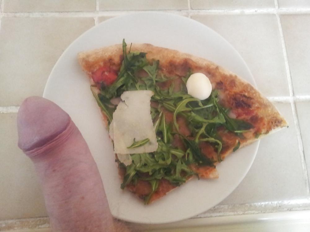 12P Bite bite pizza 
