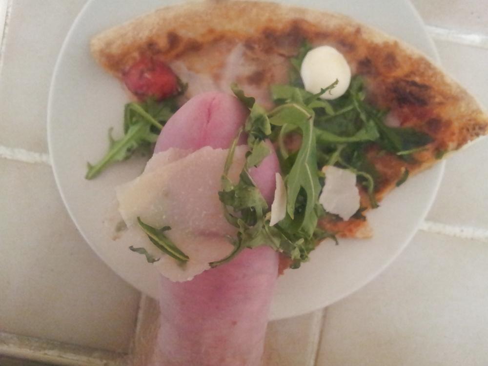 12P Bite bite pizza 