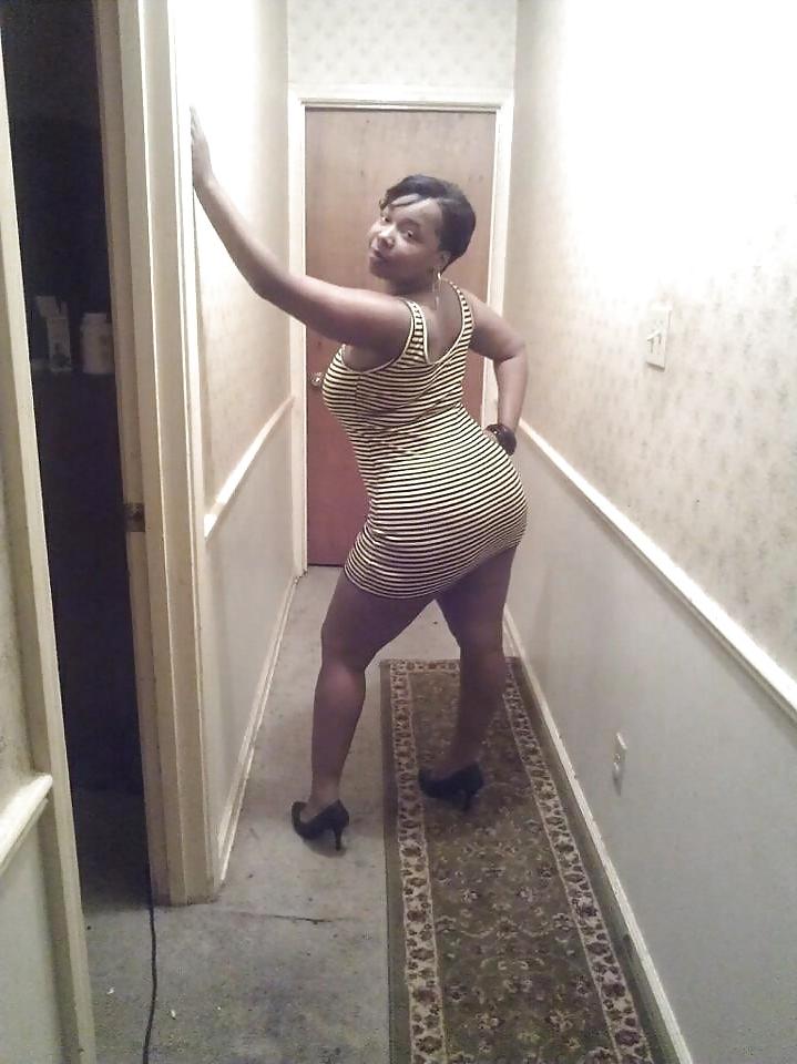 18P Thick Booty Ebony Chick Diamond