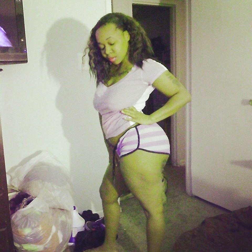 18P Thick Booty Ebony Chick Diamond