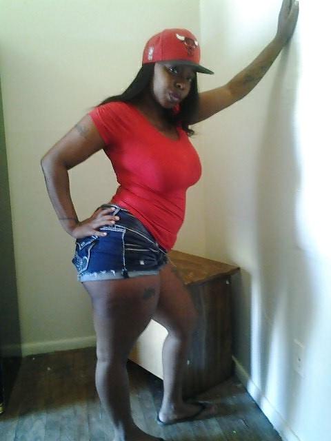 18P Thick Booty Ebony Chick Diamond
