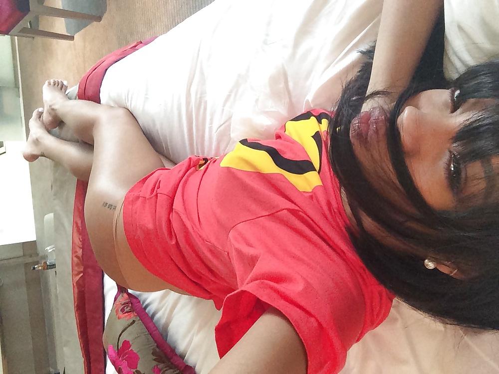 25P RIHANNA Leaked Photos