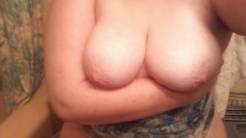 14P Pierced white girl..