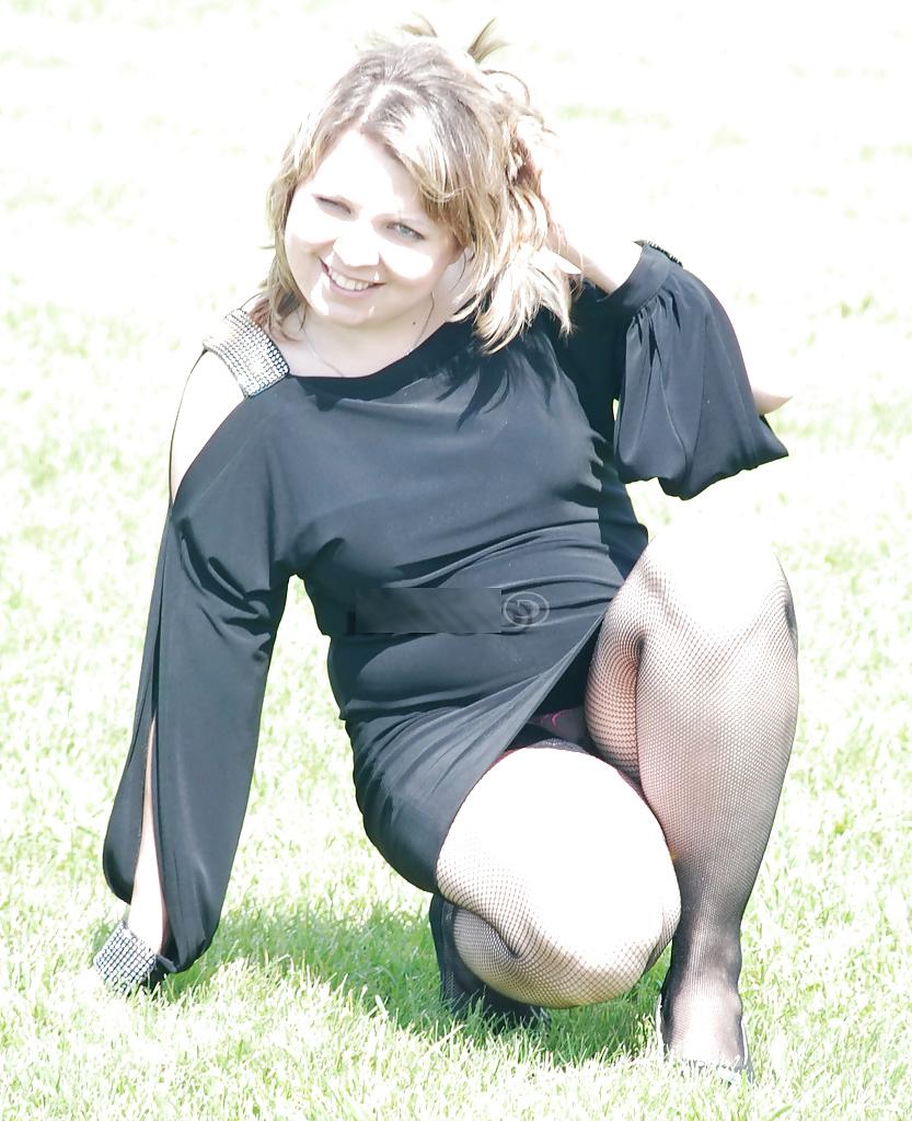 25P Upskirting Street Sluts