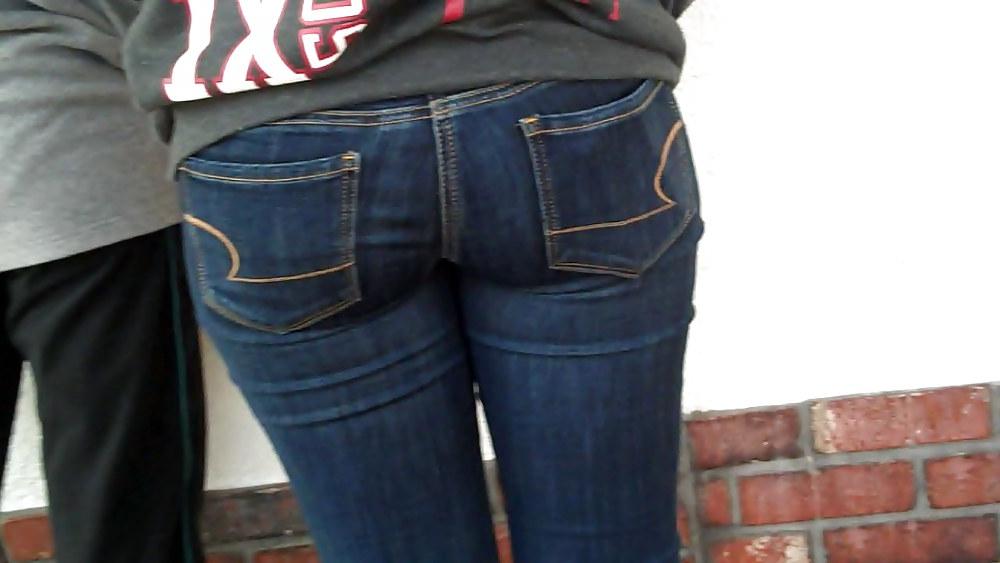 6P Betsy's butt ass booty in jeans