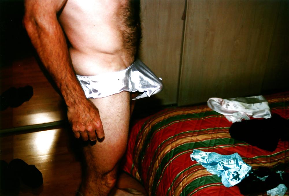 22P La visite d'un voyeur aux dessous de ma femme 2