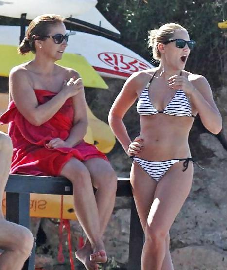 9P Helene Fischer im Bikini