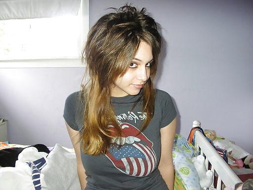 25P Matty Big Boobs Girl