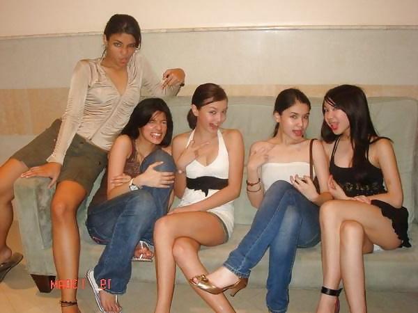 15P Pinay panty peeks (part 4)