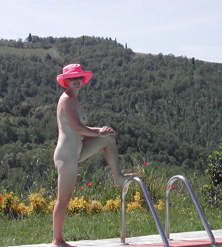 25P Real Amateurs on Their Holidays! 6