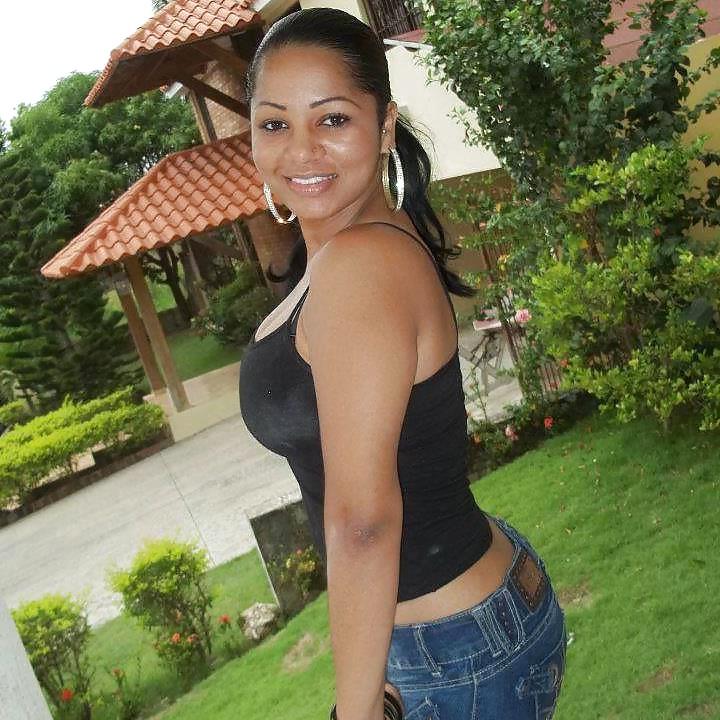 25P Beautiful Women with Clothes On, Sexy Too