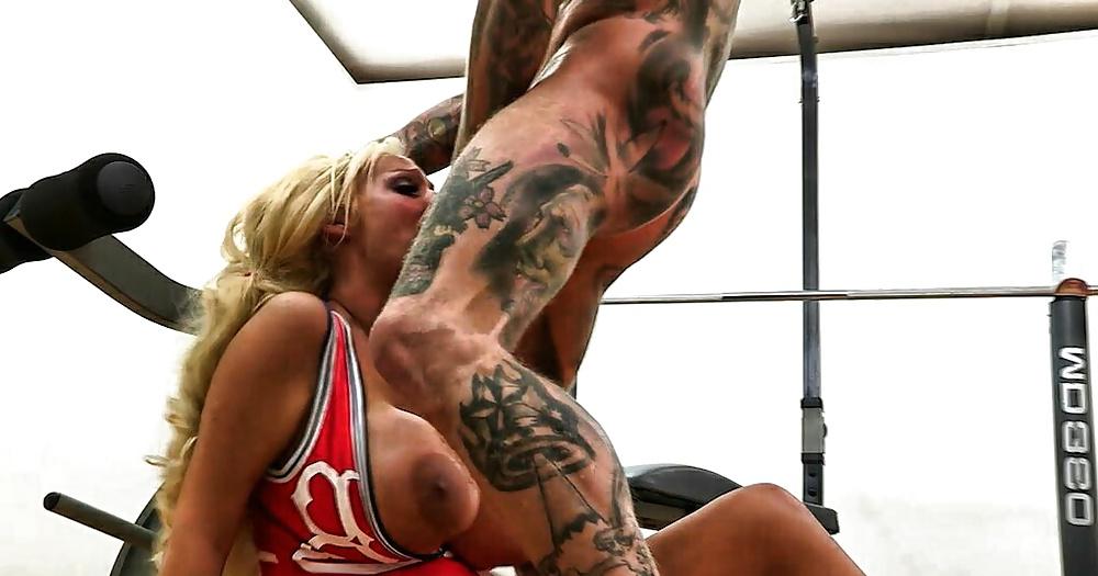 22P Anal.BDSM.Tats. Kinky James Blain